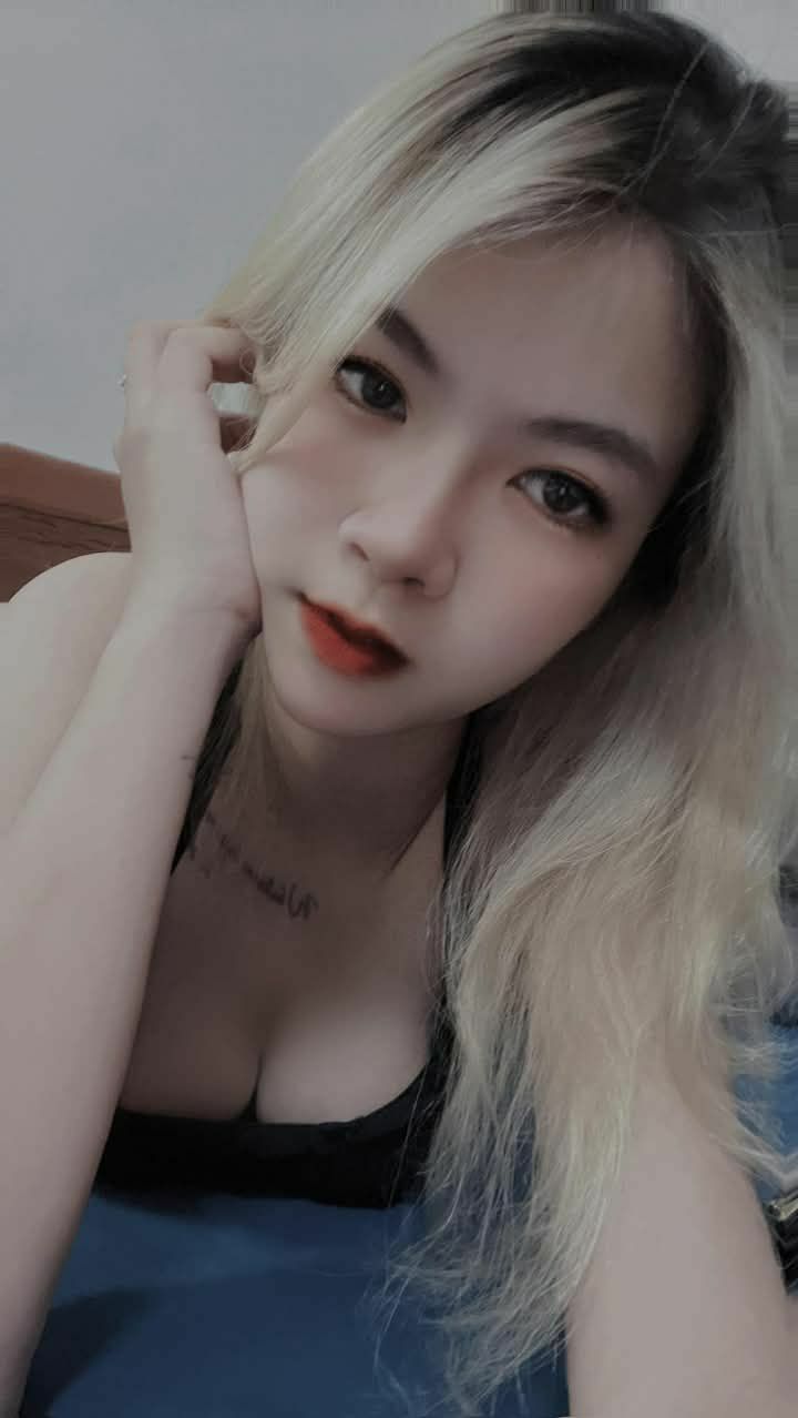 some cùng con vợ thằng bạn thân